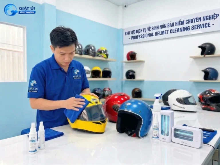 Dịch vụ vệ sinh nón bảo hiểm