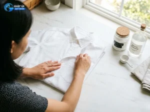 Mẹo bảo quản quần áo trắng